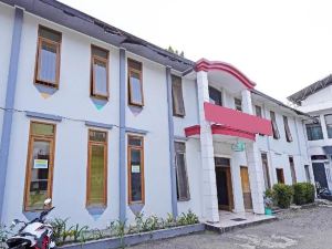 Koolkost Syariah Near Simpang Dago