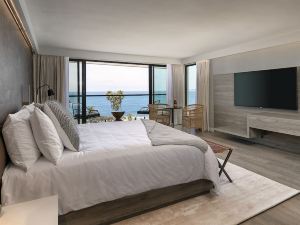 La Jolla Cove Suites