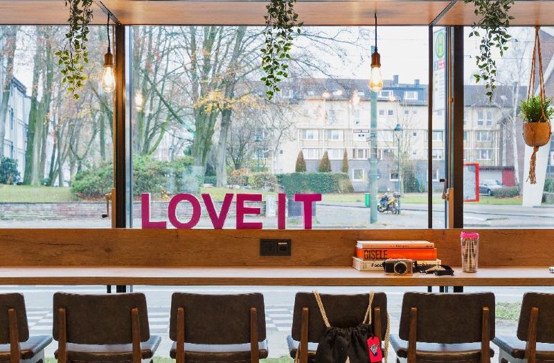 Moxy Duesseldorf South photo 5