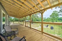 Broken Bow Cabin on 15 Acres w/ Stocked Fish Pond! - アパートメント