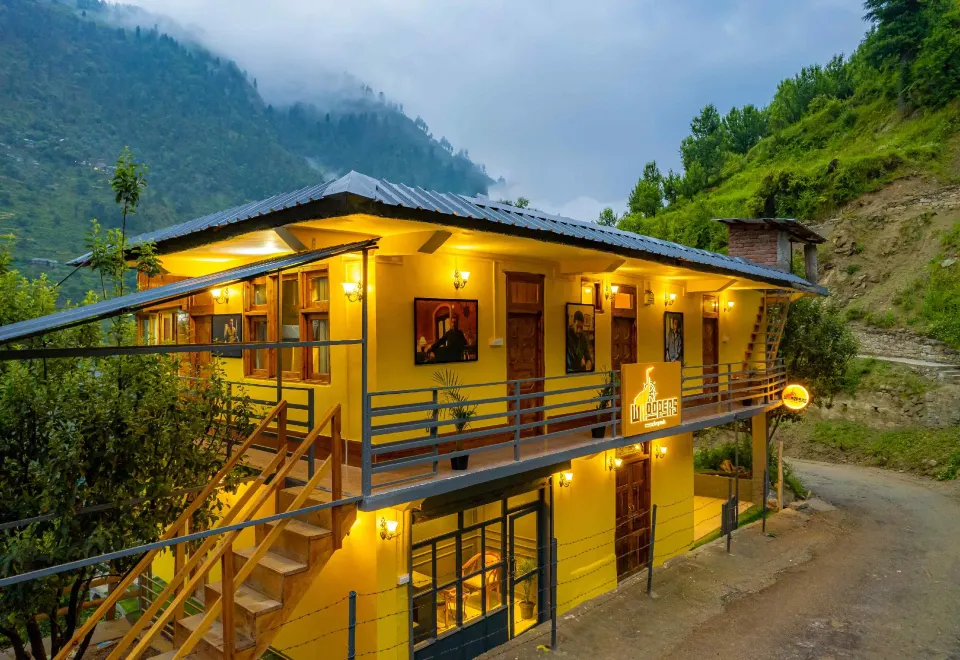 Suitetrails - Tirthan Valley Luxmi Homestay