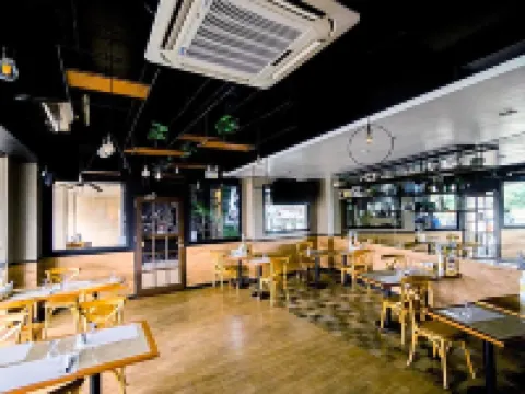 Goldberry Suites and Hotel - Mactan Hotels in Cebu