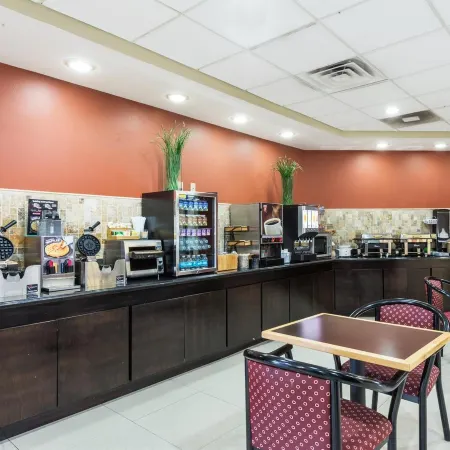 Wingate by Wyndham Lake Charles Casino Area