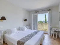 Le Puit des Oliviers 2 Hotel dekat Var Ouest E-Bike