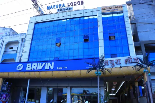 Mayura Lodge Residency - parking