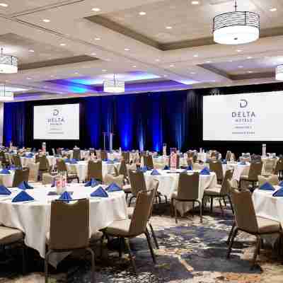Delta Hotels Phoenix Mesa Dining/Meeting Rooms