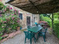 Podere Villa/Apt. Mezzo - 2 tähden