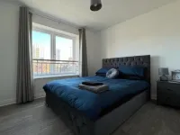 Coventry Waterside Luxury Apartment