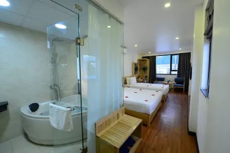 Blue Hanoi Inn Luxury Hotel