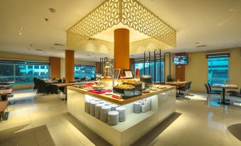 Crown Prince Hotel Surabaya Managed by Midtown Indonesia