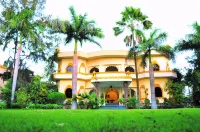 Raj Palace Resort