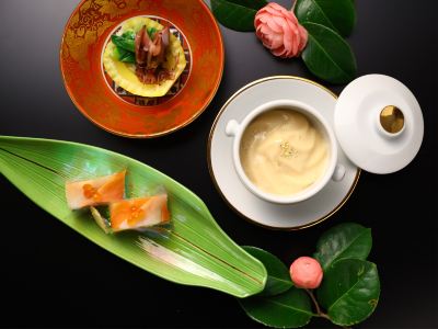 料理 湯田中温泉 よろづやの写真