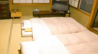 Guesthouse Hikobae Hotel di Kitakami