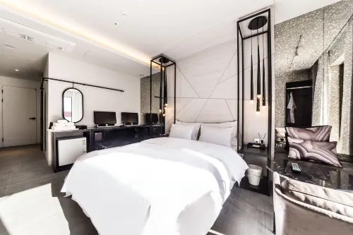 Hwaseong Afeel Hotel