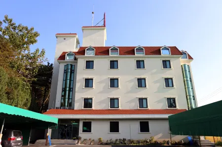 Anseong (Gongdo) Gallery Отели рядом с достопримечательностью «Будда Myeongnyun-dong, Anseong-si, Gyeonggi-do»