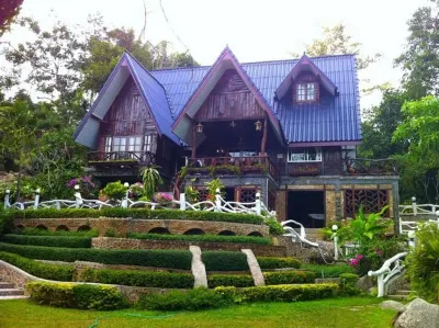 Baan Fahsai Resort Hotels near Alpaca Hill