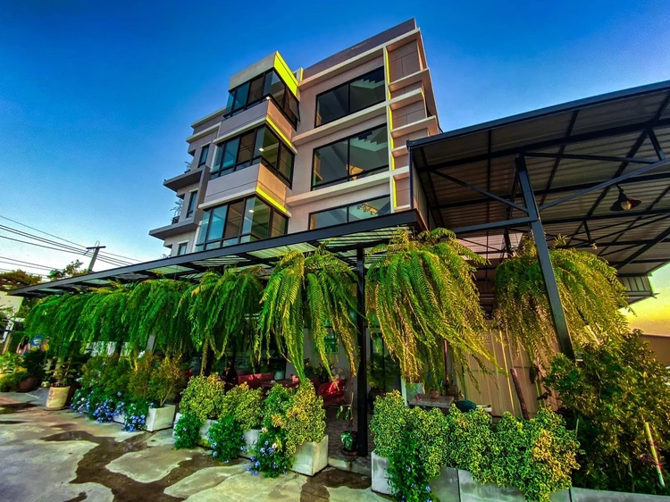 รูปภาพของบ้านสุขใจ สามใบเถา