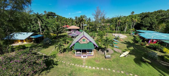 Marks Place Moorea Hotels in Moorea