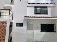 Depa Lunero, 5 minutes walking from the beach!
