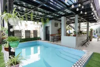 Private room in Halong center Hotels in 