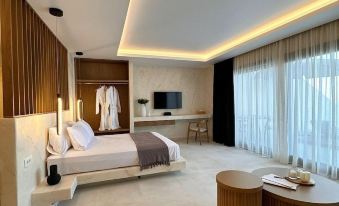 Pnoe Luxury Suites