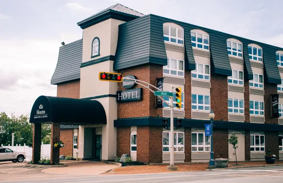 羅德蒙克頓酒店