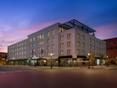 The Bradley Hotels in Fort wayne