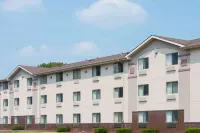 Super 8 by Wyndham New Castle Hotel in zona Cooch's Bridge Historic Site