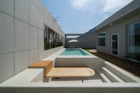 Cheongdo Day by Day Poolvilla