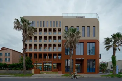 Const Hotel Jeju Отели в г. 