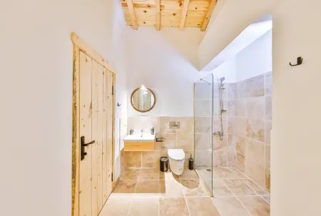 Kaş Suites Villas Отели рядом с достопримечательностью «Kaputas Beach»