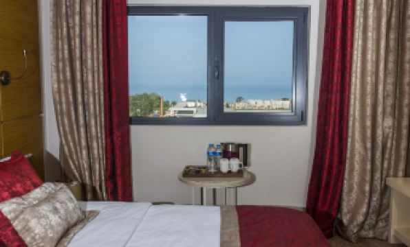 Kuhla Hotel - Housity