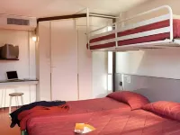 Premiere Classe le Blanc Mesnil Hotels near Ferme du Vieux Pays