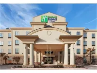 Holiday Inn Express & Suites Denton North