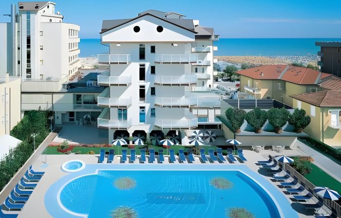 Universal Hotel