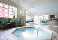 Residence Inn Woodbridge Edison/Raritan Center - Hot Tub