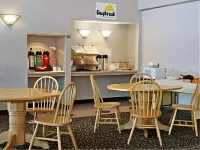 Arya Inn & Suites 파머스브랜치 호텔
