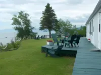 Auberge Beausejour فنادق في Les Eboulements