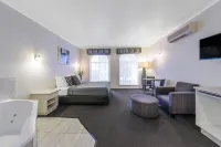 Cathedral Motor Inn فنادق في غولدن سكوير