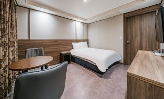 6. 관광호텔더레드..