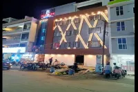 Jr Grande Hotel a Velanganni