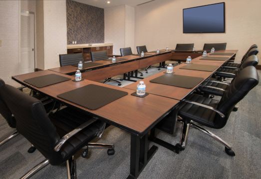 2. 코트야드 워싱턴..