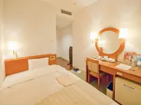 Iwakuni City View Hotel - 2 ดาว