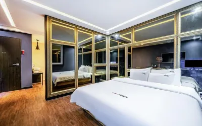 Busan Songdo I.N. Hotels near Amnam Park