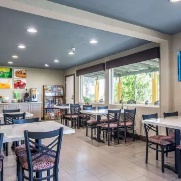 Quality Inn Ontario Airport Convention Center