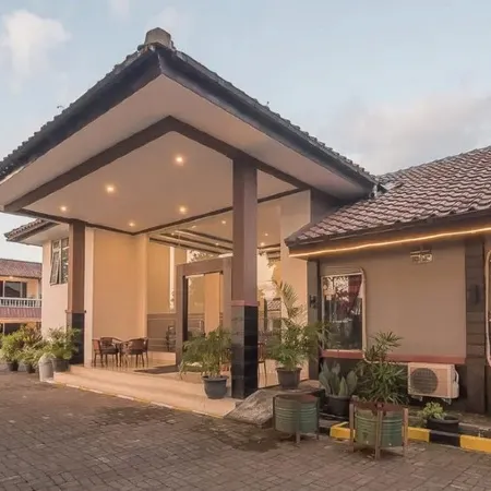 Hotel Pondok Dewi