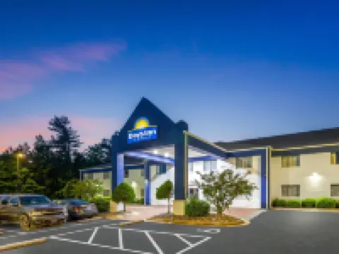 斯勒城戴斯套房酒店 查塔姆縣酒店