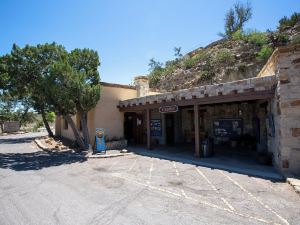 Dam Site Historic District Casitas