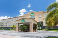 Wingate by Wyndham Convention Ctr Closest Universal Orlando Hotels near Orlando