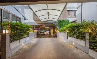 Penyos Service Apartment